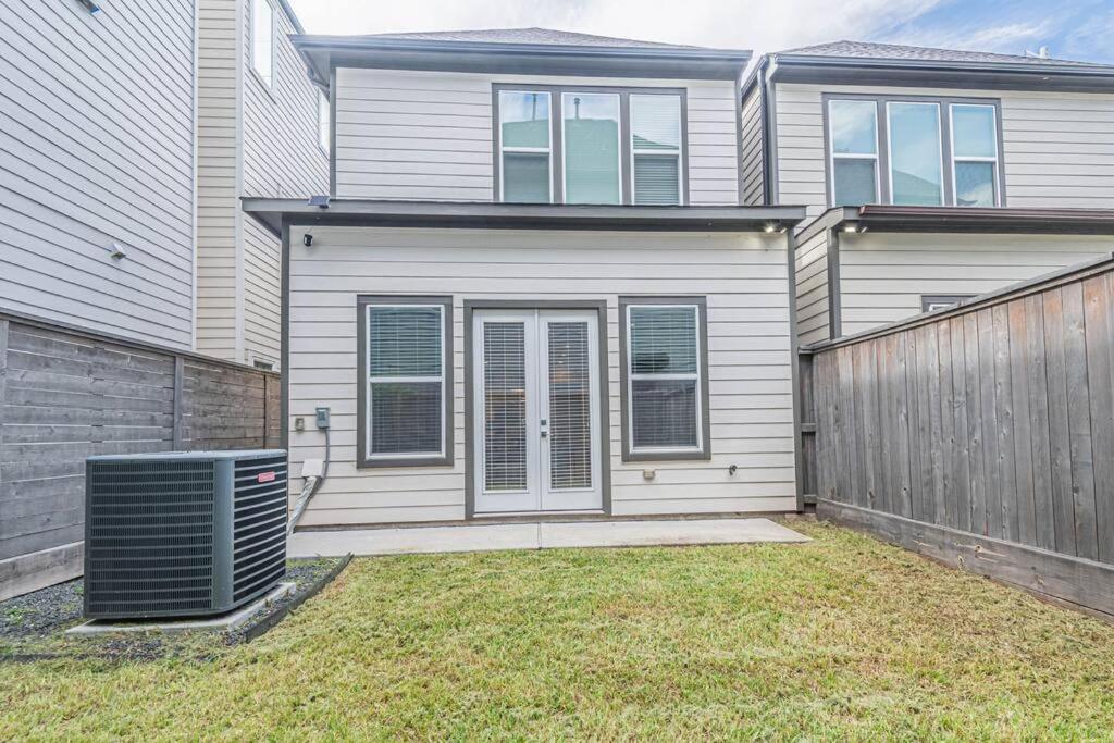 Charming 3-Bedroom Luxury Home Near Downtown, Nrg, Galleria & Medical Center 휴스턴 외부 사진