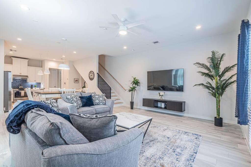 Charming 3-Bedroom Luxury Home Near Downtown, Nrg, Galleria & Medical Center 휴스턴 외부 사진